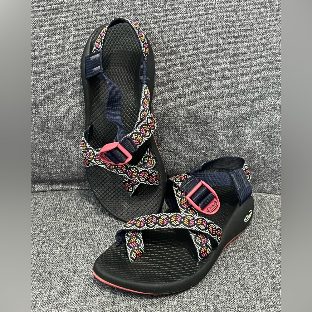 CHACO Z/2 Classic Size 7 - Hiking Sandal - Blue and Pink Peace Design
